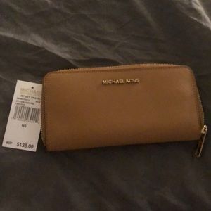 Michael Kors wallet